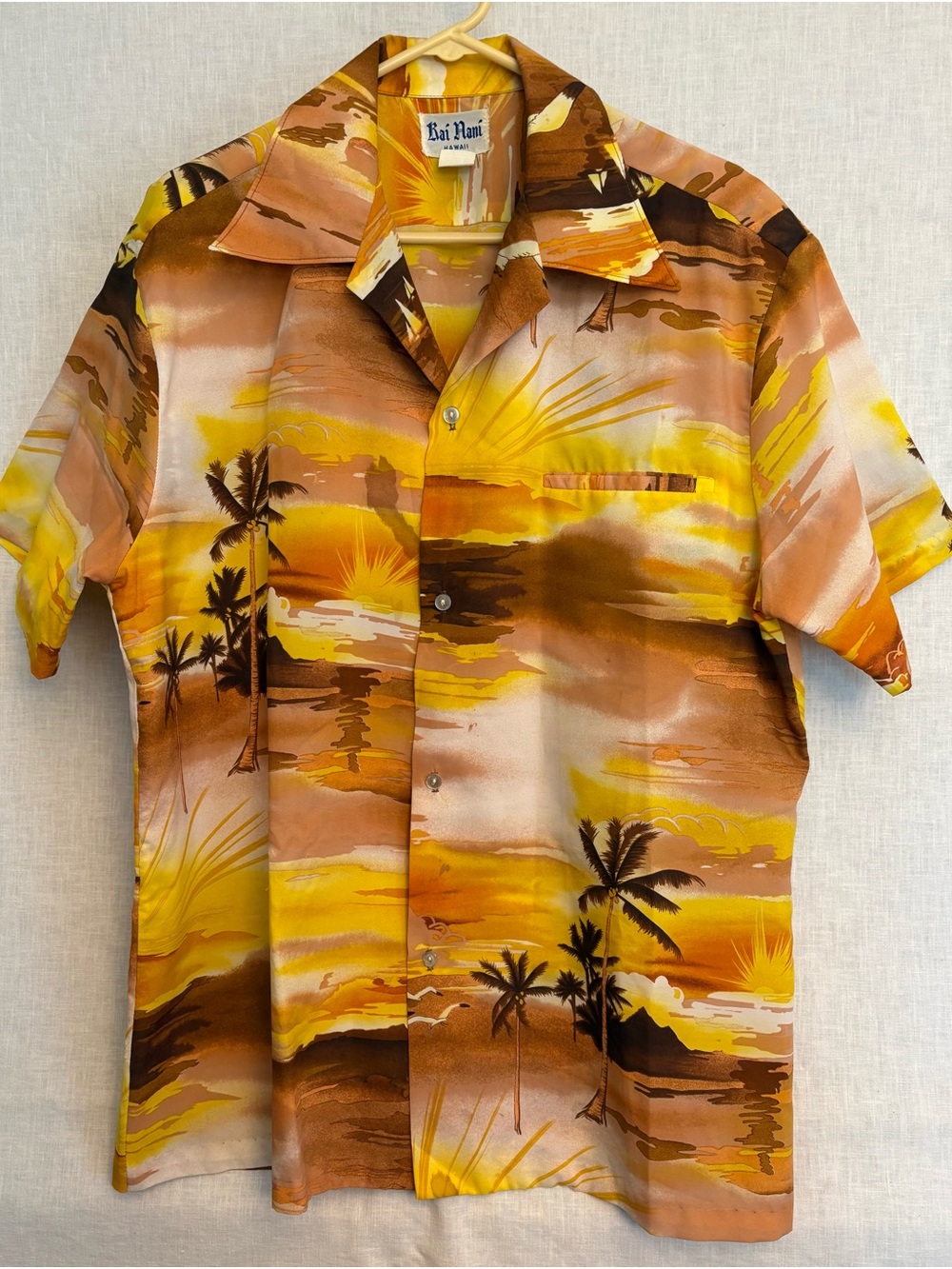 Rai Nani Aloha Shirt Vintage 1970s-1980s.
